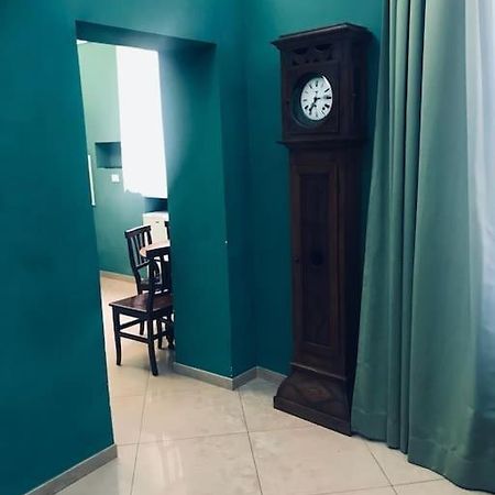 44 Appartamento Nel Centro Di Roma Via Nazionale Buitenkant foto